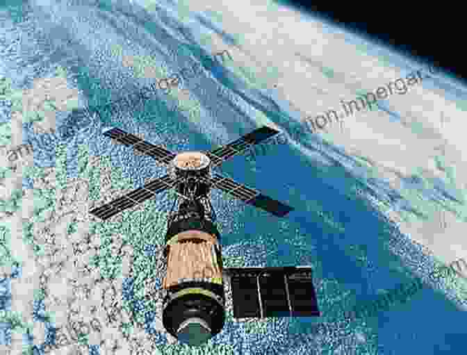 The Skylab Space Station As It Re Entered Earth's Atmosphere. Homesteading Space: The Skylab Story (Outward Odyssey: A People S History Of S) (Outward Odyssey: A People S History Of Spaceflight)